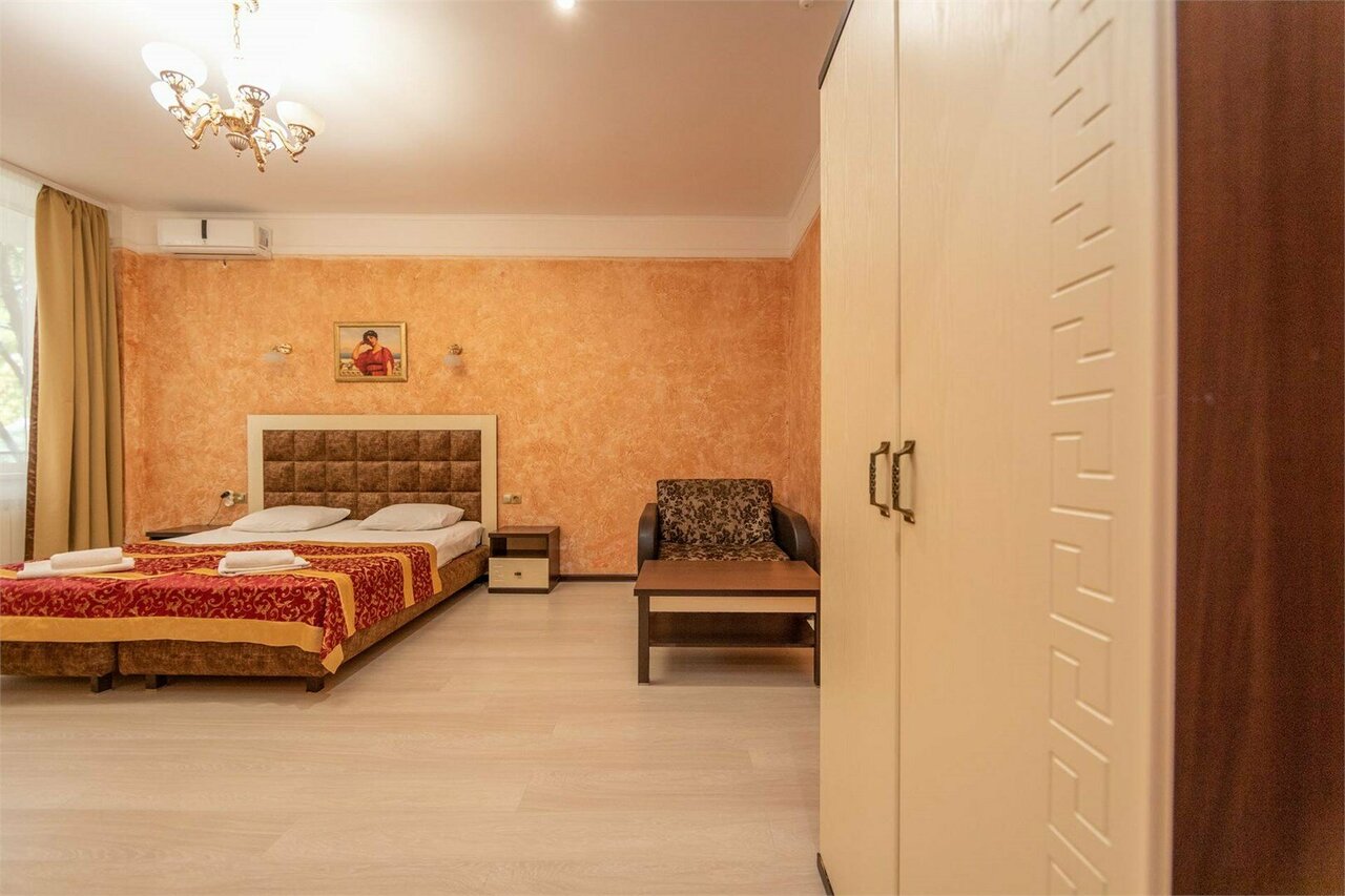 Гостиница Царь Евпатор Евпатория