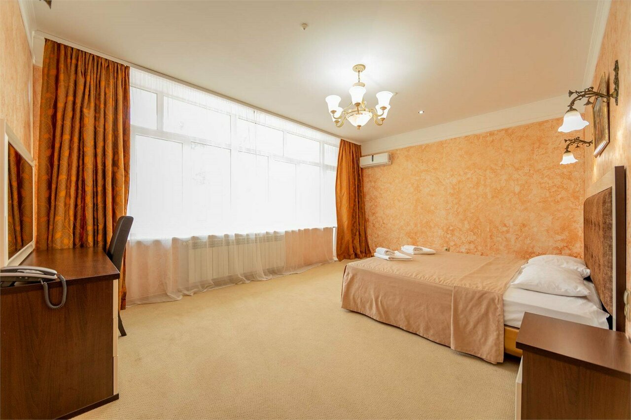 Гостиница Царь Евпатор Евпатория